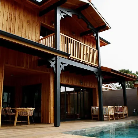Villa Simone By Agence Bru